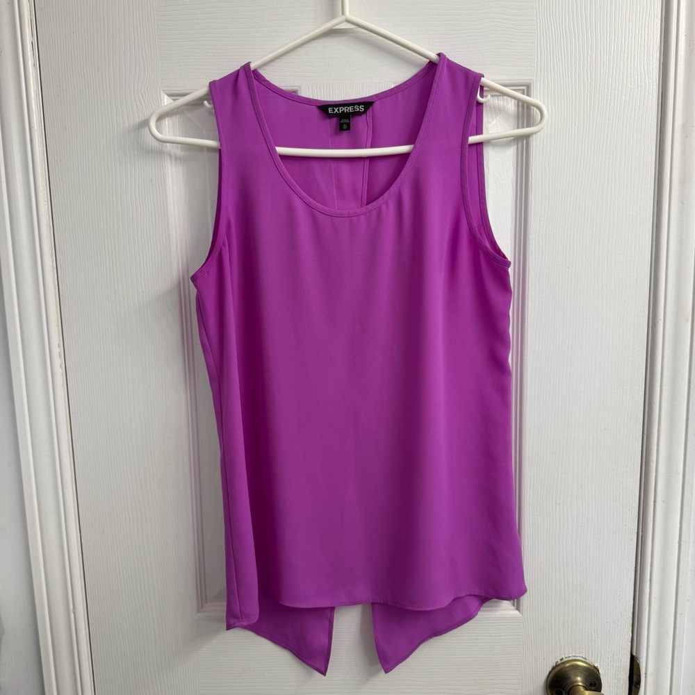 Express Women's Vivid Fuchsia Sleeveless Tank with Back Slit - Size XS